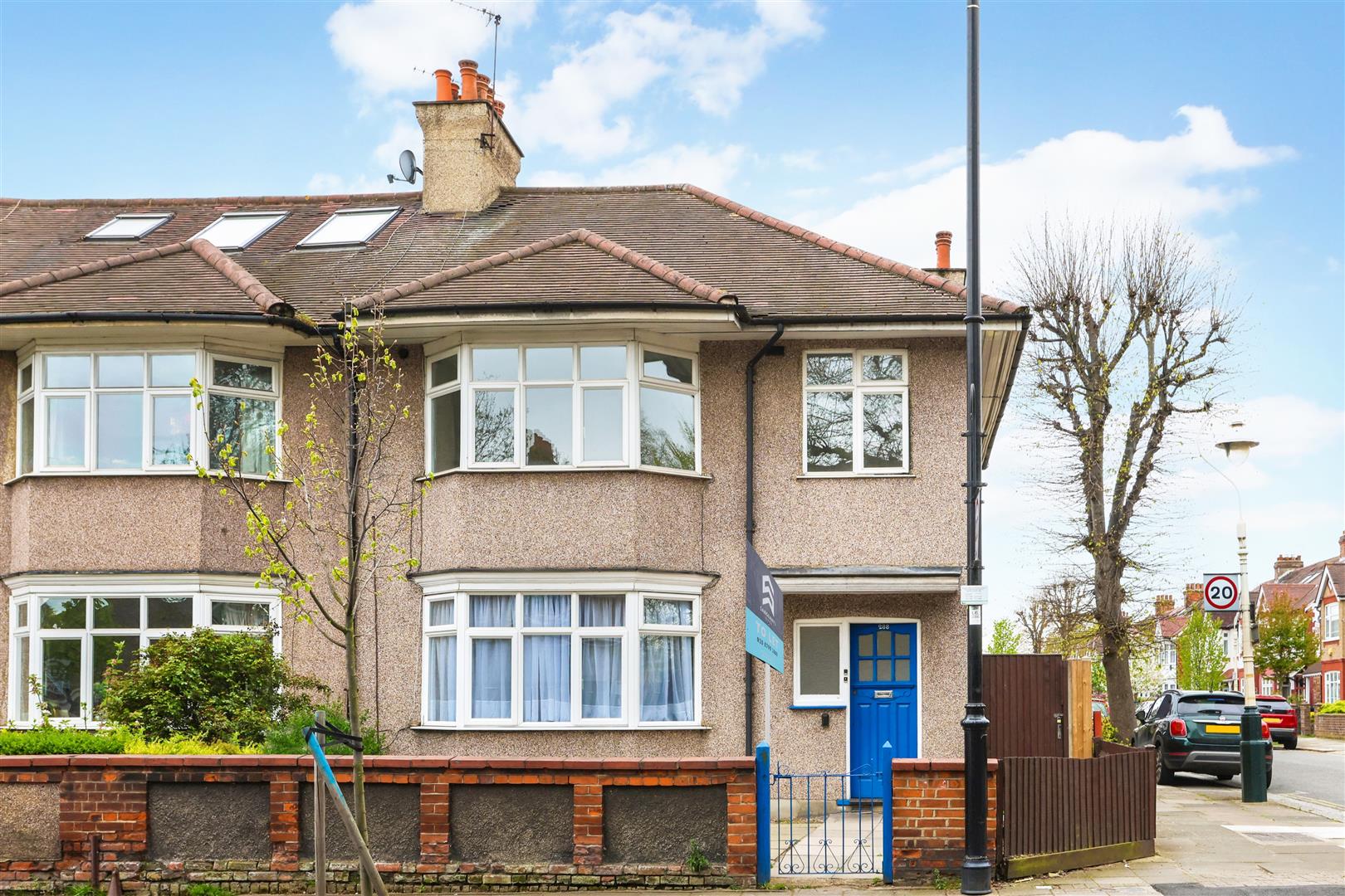 Northfield Avenue, London Sargeants London